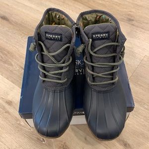 Sperry Saltwater Quilt Nyln Graph